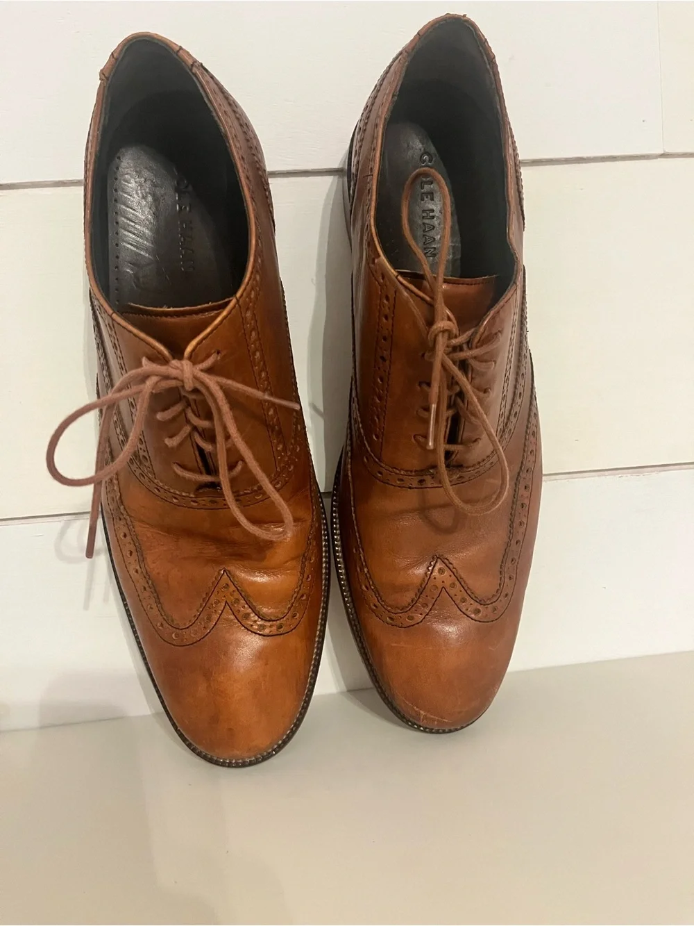 Cole Haan C12210 Leather Wingtip Oxfords Brown 11.5/12 Mismatched Read
